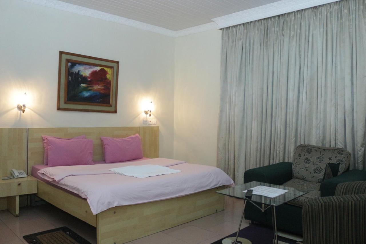 Rivera Homes Golf Resort Port Harcourt Exterior photo